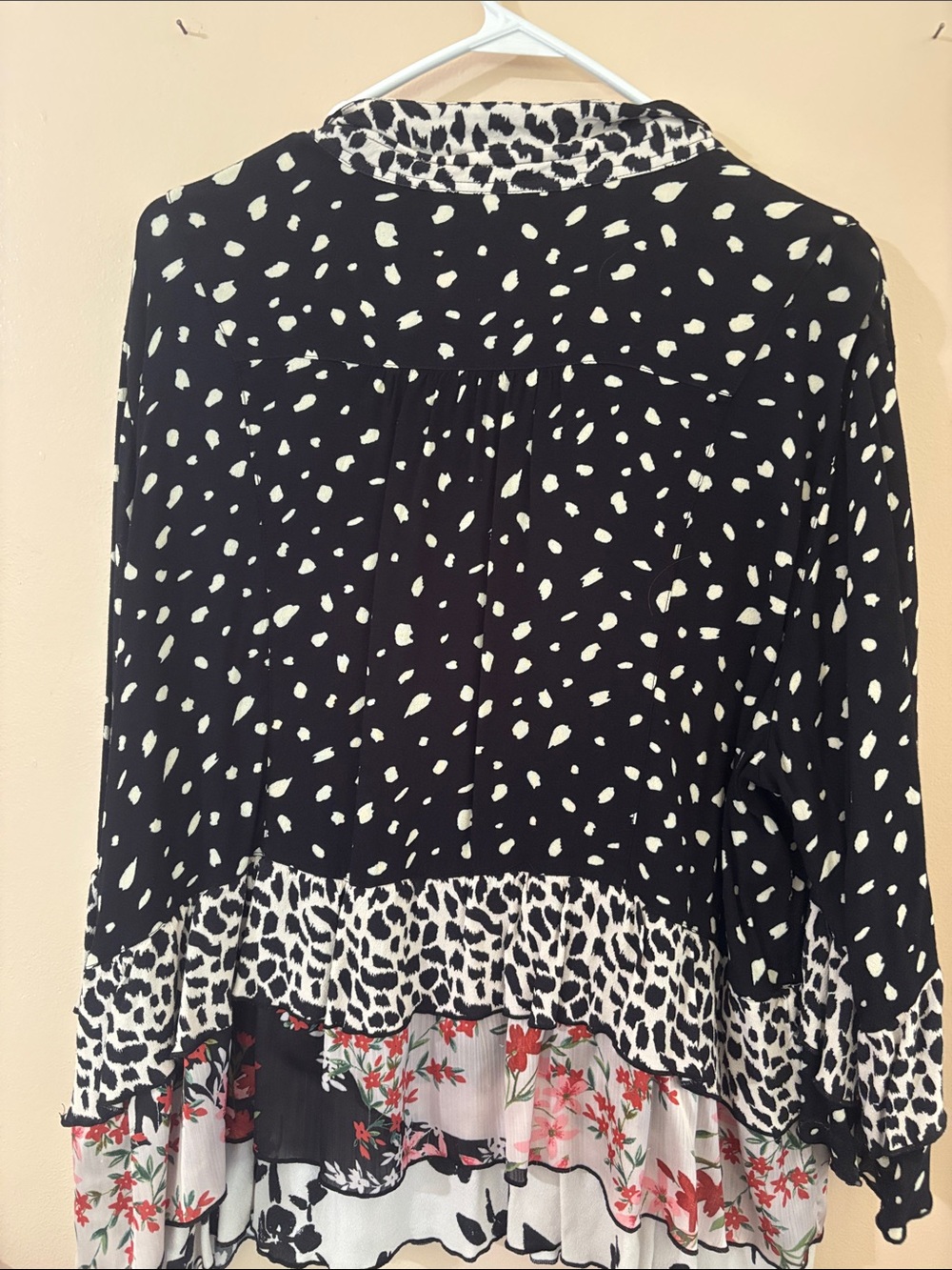John Mark Black & White Mixed-Print Tiered Button Tunic with Floral Insets - Picture 5 of 6